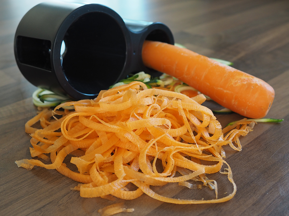A Beginners Guide to Spiralizing Carrot