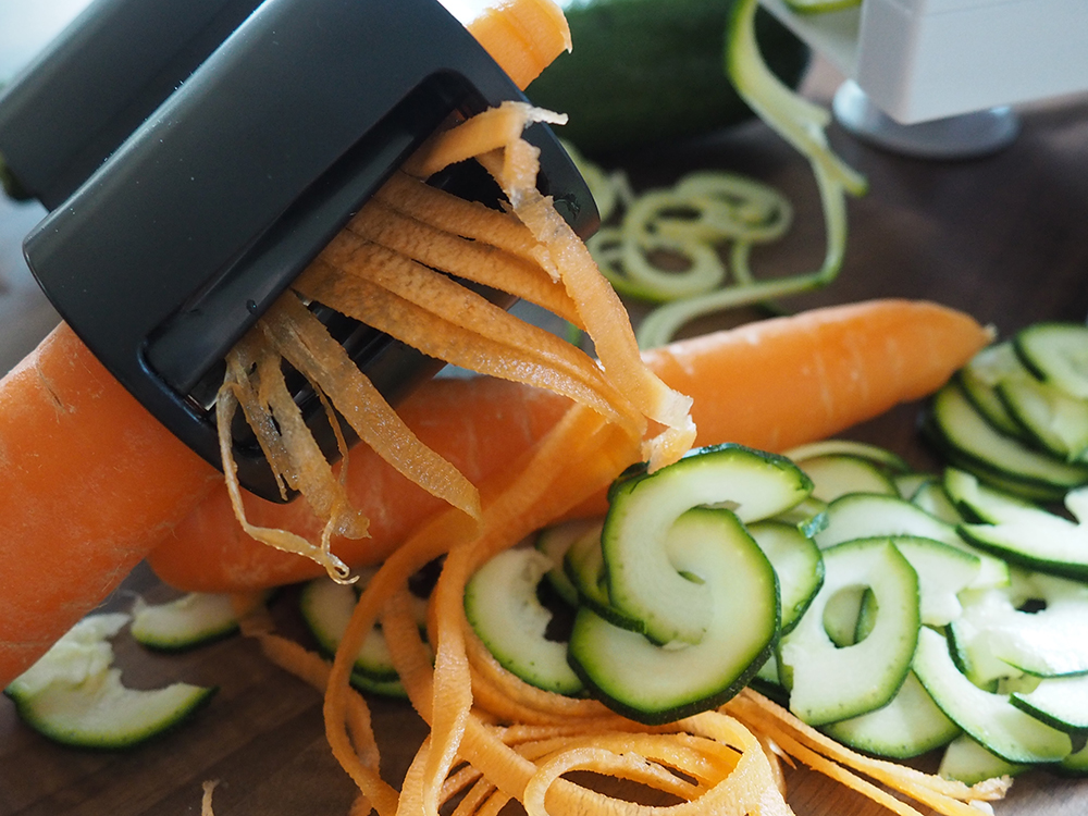 A Beginners Guide to Spiralizing Vegetables