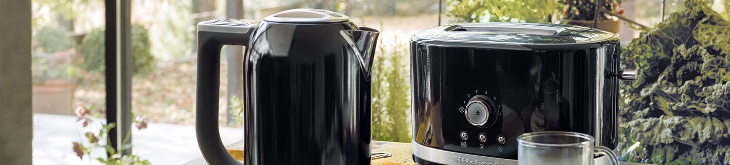 KitchenAid Manual Toaster & Kettle Set