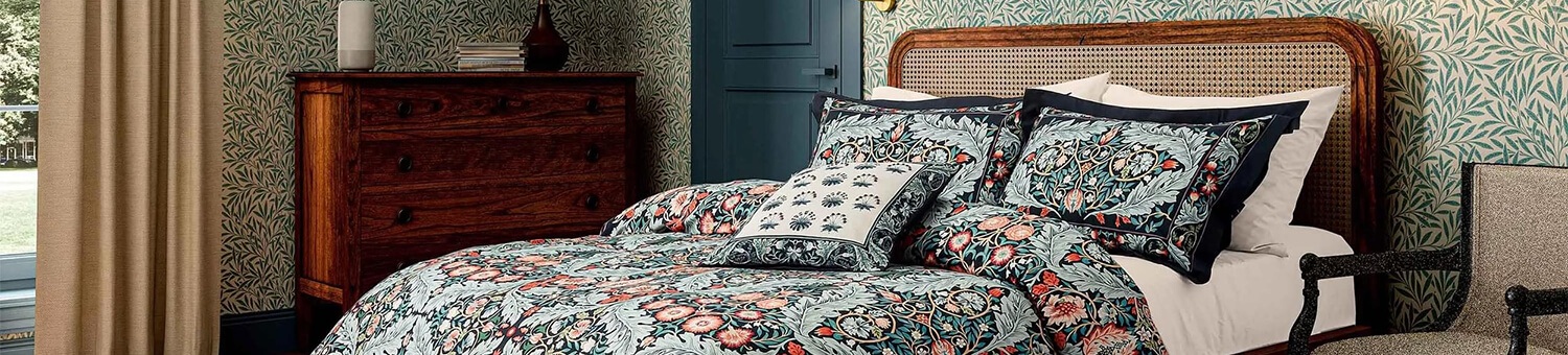 Morris & Co for V&A Bedding & Textiles