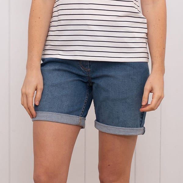 Size 8 denim shorts new arrivals