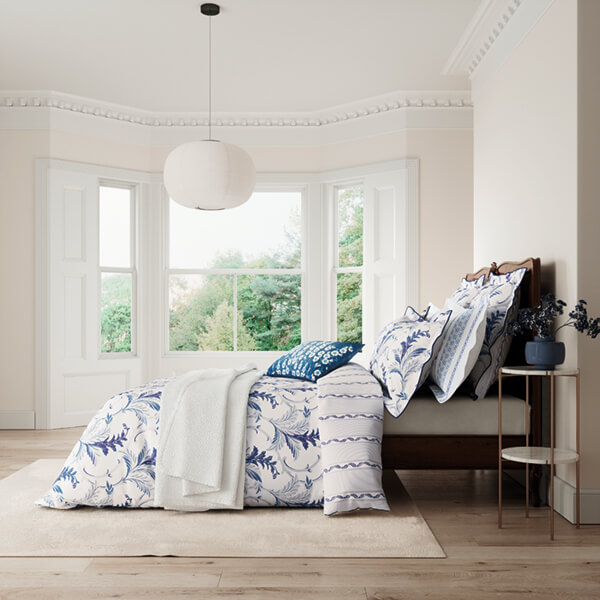 Photos - Bed Linen V&A Baroque Duvet Cover King Size Indigo Blue & White 