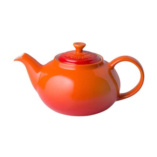 Le Creuset Volcanic Stoneware Petite Classic Teapot