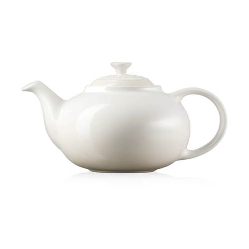 Le Creuset Meringue Stoneware Classic Teapot