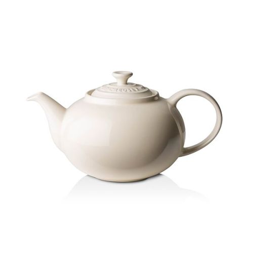 Le Creuset Almond Stoneware Classic Teapot