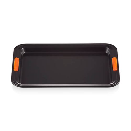Le Creuset Bakeware 33cm Swiss Roll Tray