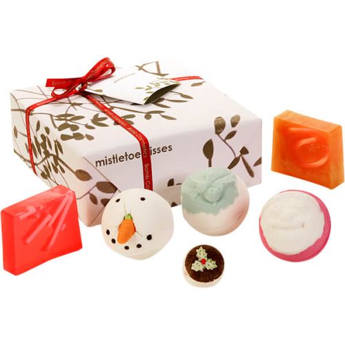 Bomb Cosmetics Mistletoe Kiss Gift Pack