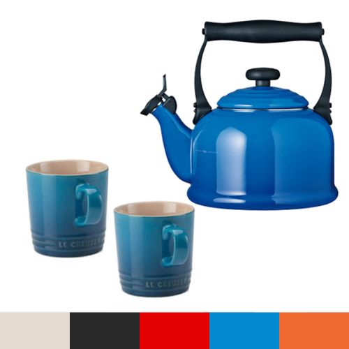 Le Creuset Blue Traditional Kettle and Mug Set