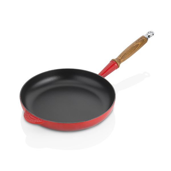 Le Creuset Signature Cerise Cast Iron 26cm Frying Pan With Wood Handle