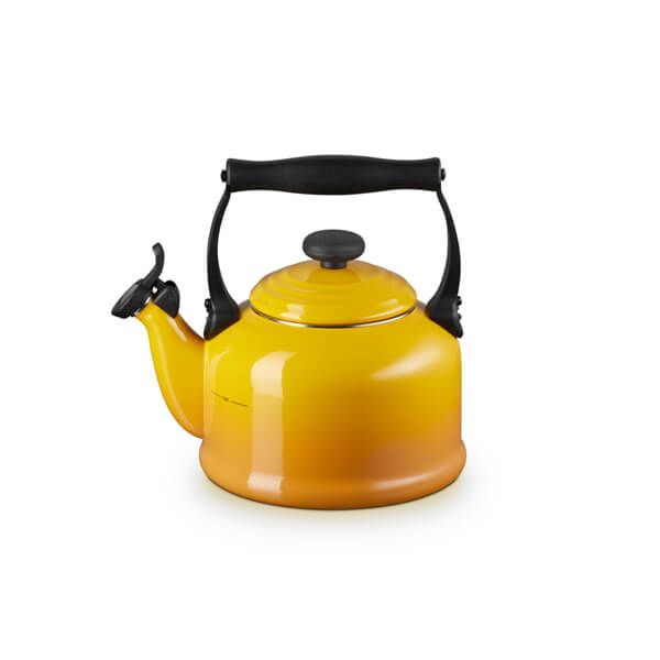 Le Creuset Nectar Traditional Kettle