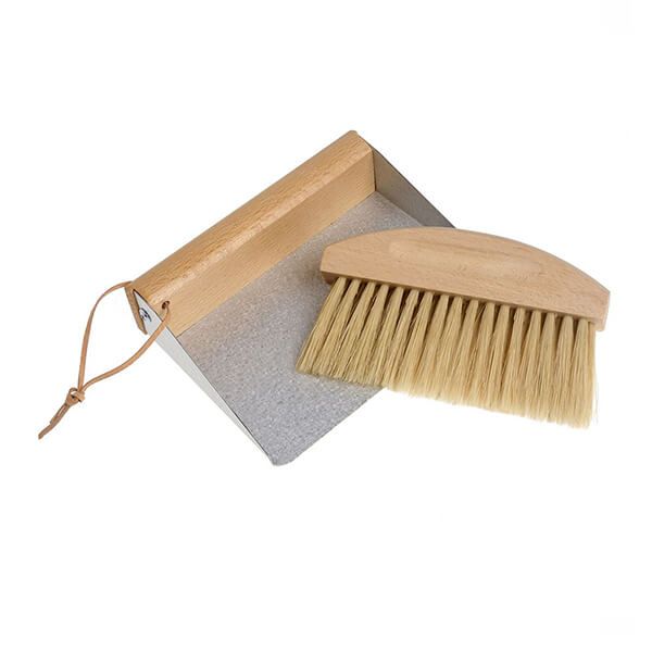 Valet Table Dust Pan And Brush 16 x 13.5 x 4cm
