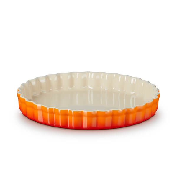Le Creuset Volcanic 24cm Fluted Flan