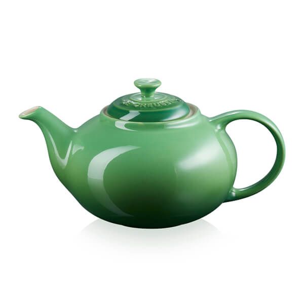 Le Creuset Bamboo Stoneware Classic Teapot