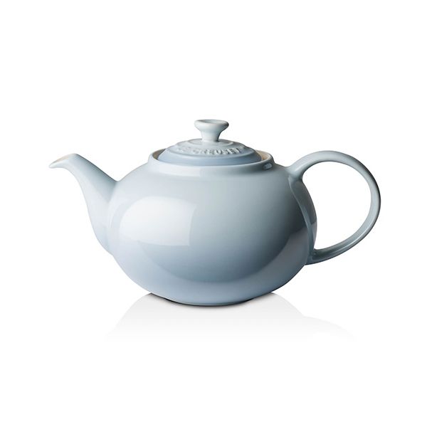 Le Creuset Coastal Blue Stoneware Classic Teapot