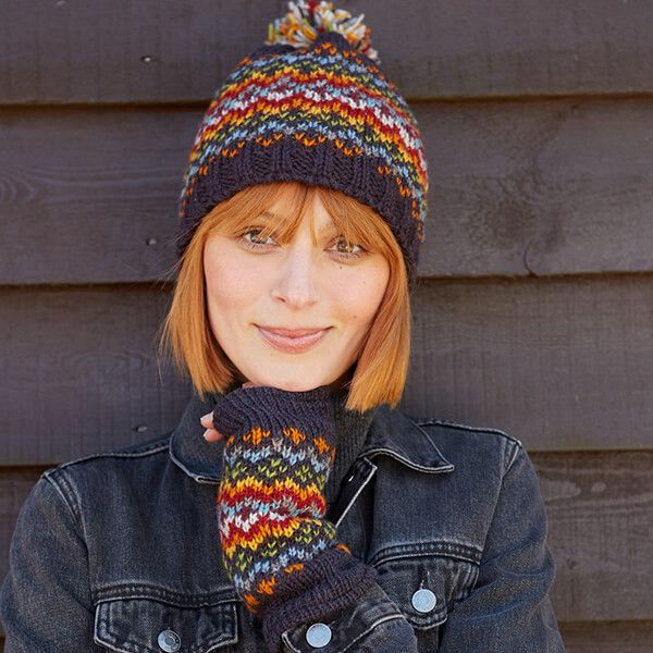 Pachamama Clifden Charcoal Hat & Handwarmers Set