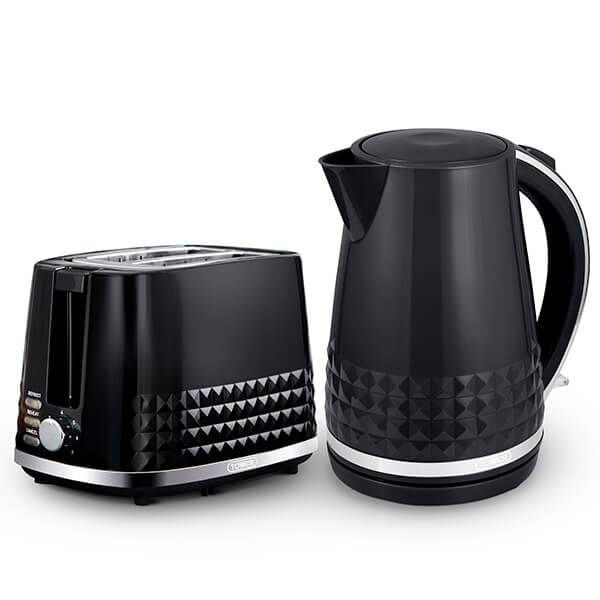 Tower Solitaire Kettle and 2 Slice Toaster Set Black