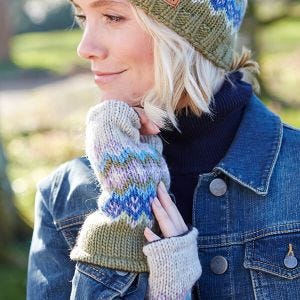 Pachamama Olive Elgin Handwarmer